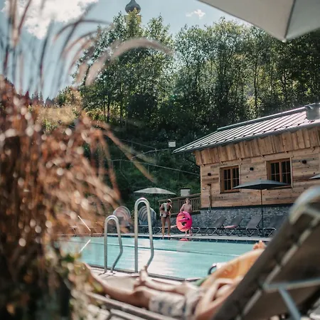 Chalet Ferienhaus/chalet Schneiderhaeusl Flachau